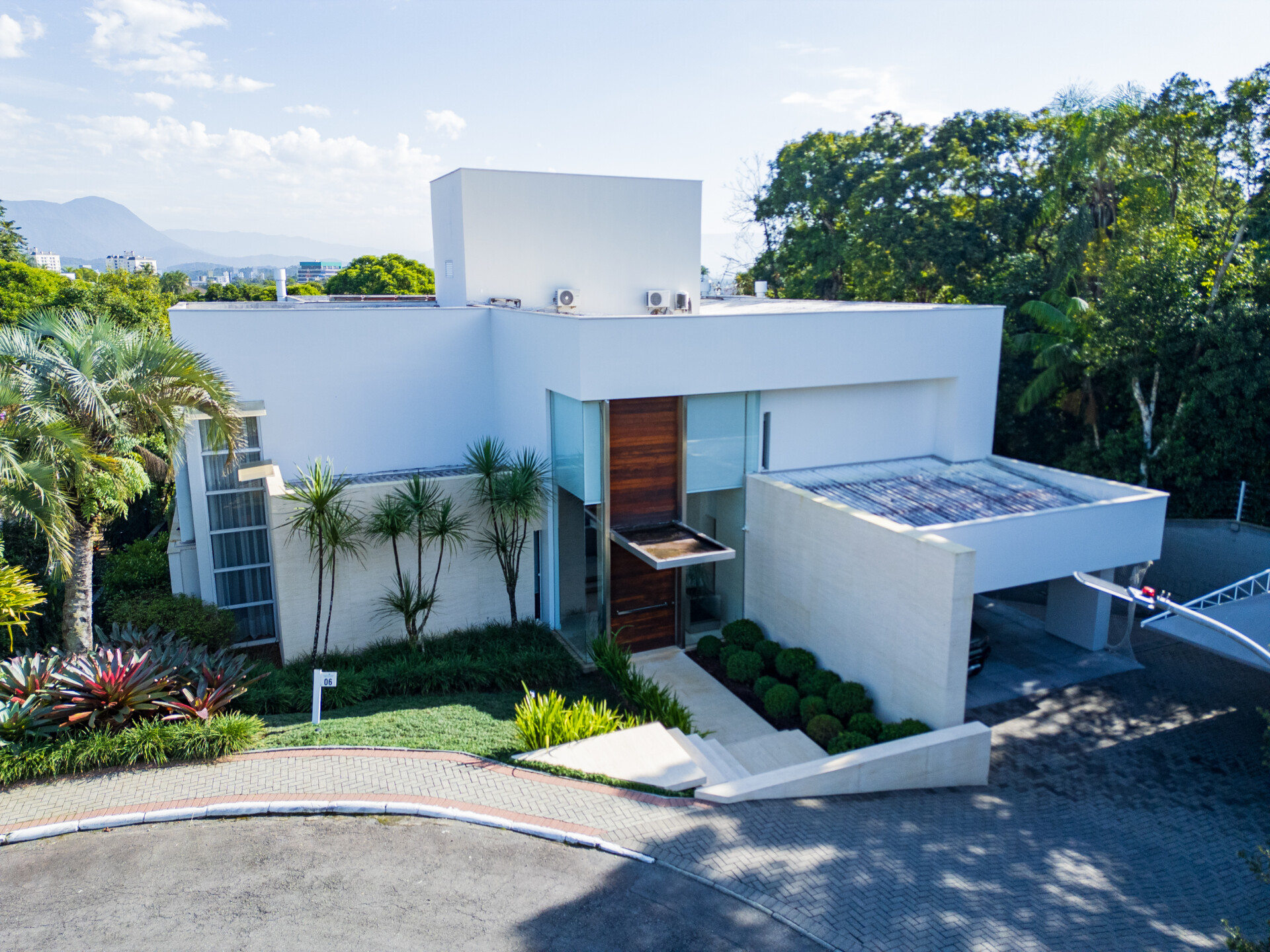 Casa em Condomínio em Joinville, Condomínio Ecológico Orleans