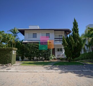 Casa em Condomínio em Balneário Camboriú, Praia do Estaleiro - Condomínio Vivendas do Atlântico