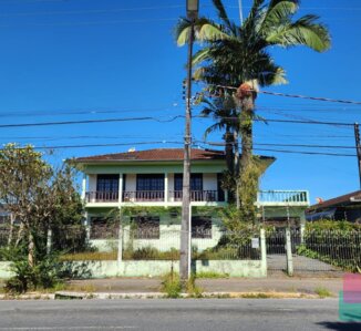 Casa em Joinville, Bucarein